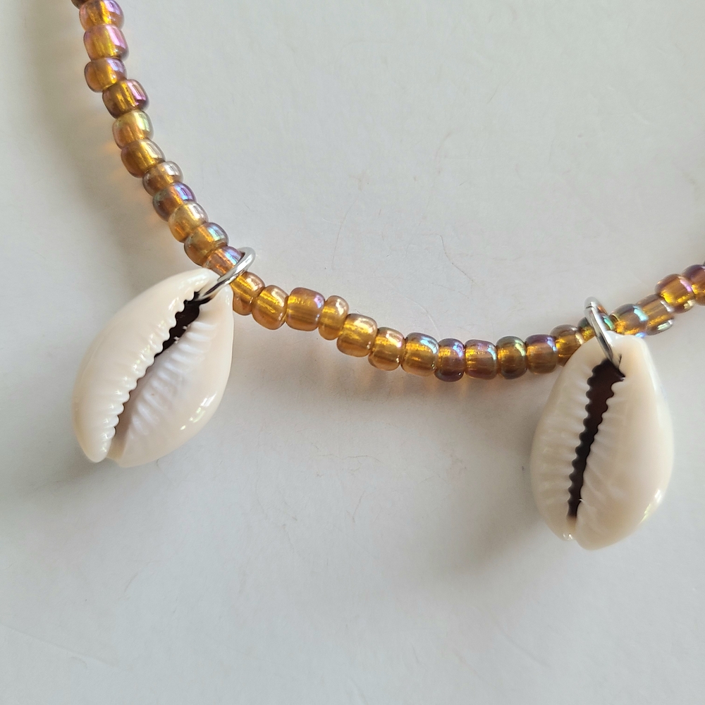 Brown Shell Beaded Ankle Bracelet - Picture 5 of 6